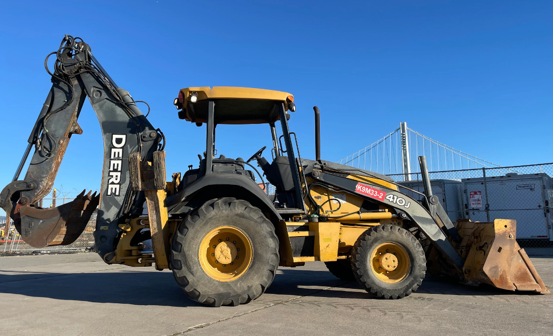 John Deere 410J Backhoe Loader Repair Office Manual – TM10147